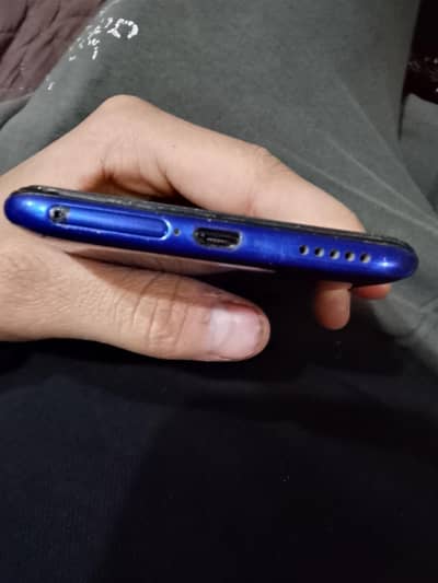 vivo y15pro 10 by 10 all ok 6/128 gb 03706941088 whatspp