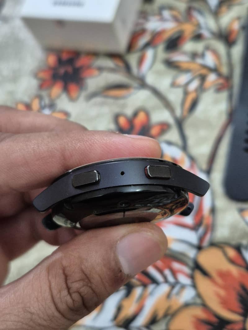 Samsung Watch 5 40mm SM-R900. - Smart Watches - 1110692464
