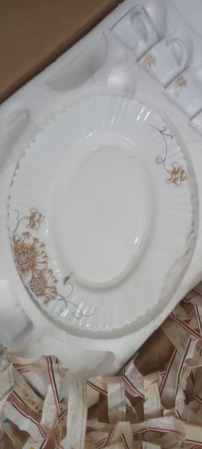 DINNER SET MARBEL