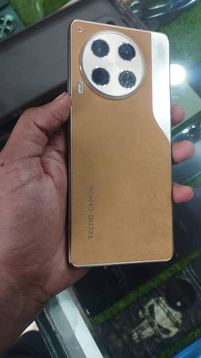 tecno camon 30 (Exchange possible)