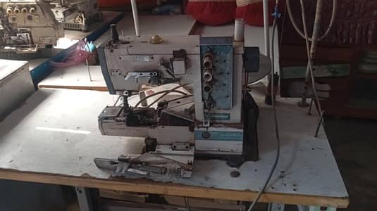 2 felat lock 1 over lock  All ok