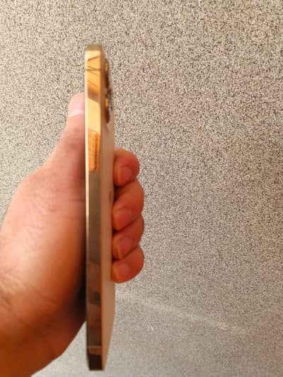 lush condition 10by10 scratches Les with original box