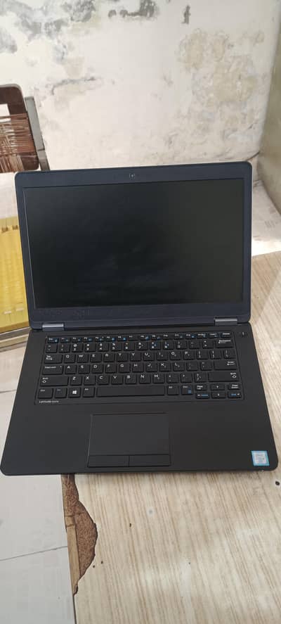 Hp latitude E5470 i5 6th Gen very good condition