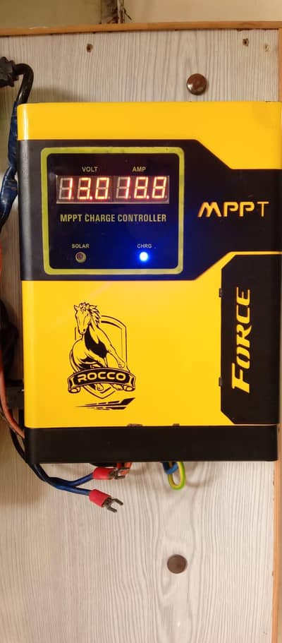 mppt charge controller  60 amp