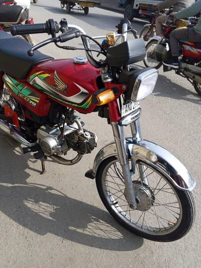 HONDA CD70 2021/22 03140075816