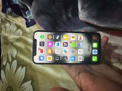 Iphone xs sim glitch  256 gb non pta