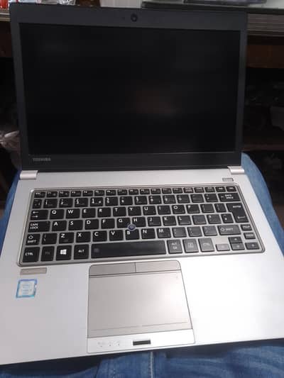 Intel Core i5 Laptop 8GB RAM Best for Students and Freelancers.