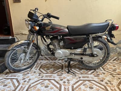 Honda CG 125 2024