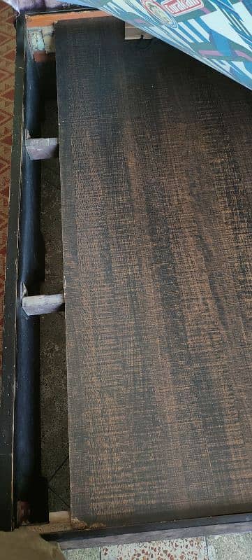 bed with site table urgent sale