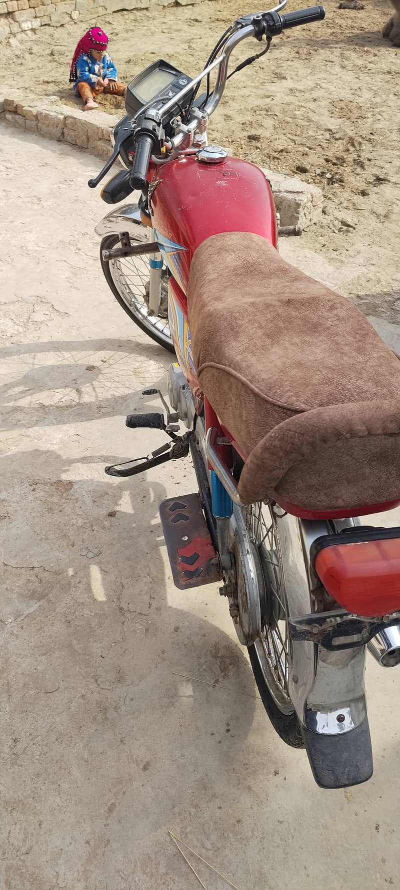 Genuine condition 9/10 4