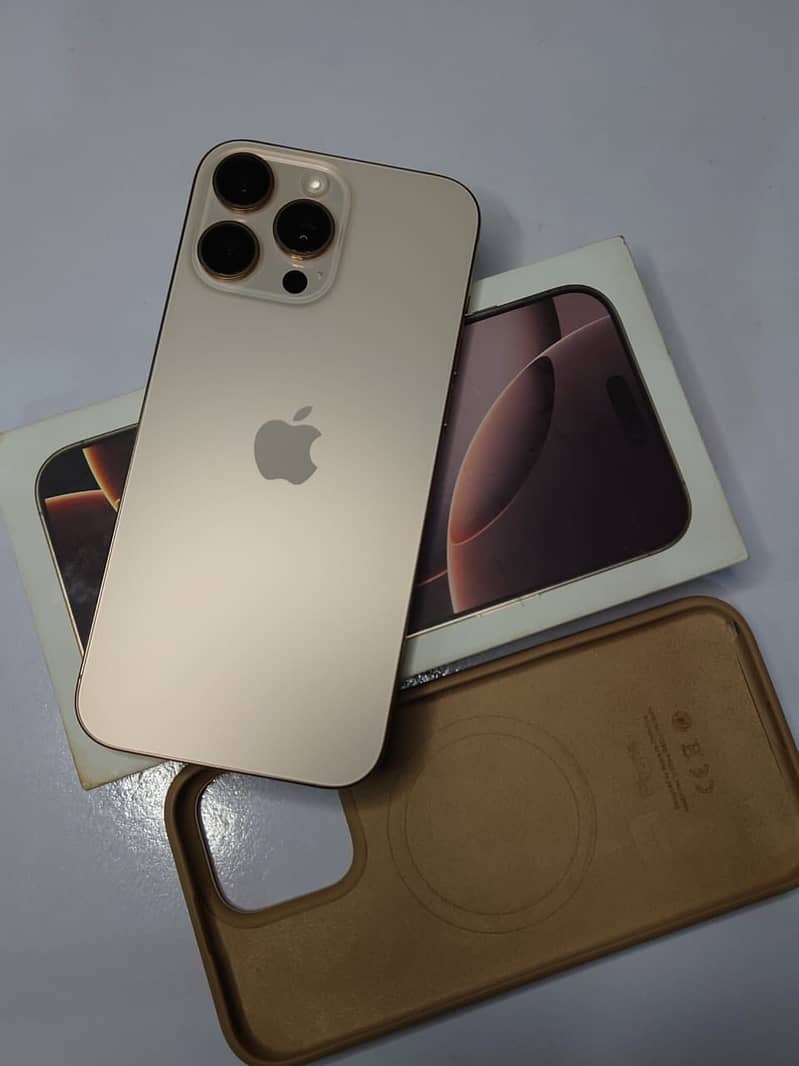 iPhone 16 pro max desert titanium 3