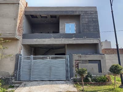 Prime Location Canal Valley House Sized 5 Marla