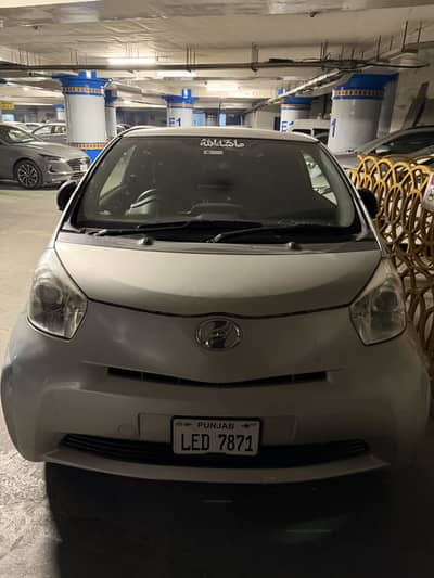 TOYOTA IQ 2 SEATER CAR FOR SALE