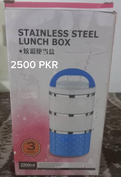 LUNCH BOXES NEW. . . prices are already on images