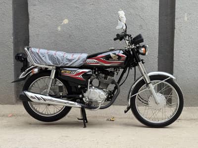 Honda 125 2024 Model Antique Bike