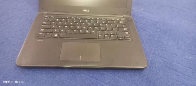 Dell 3380 i3 6th generation  Ram 8 SSD128 with Graphic Card 128 M