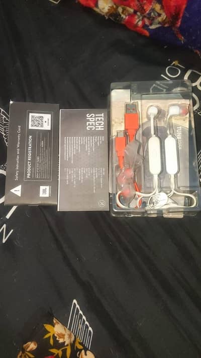 wireless in ear phone