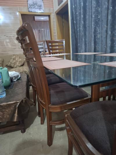 Dining table with chairs for sale