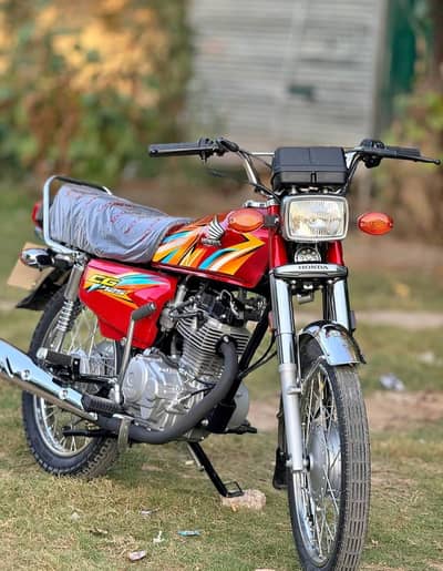 Honda 125 26 model serial 509 peshawar number k de