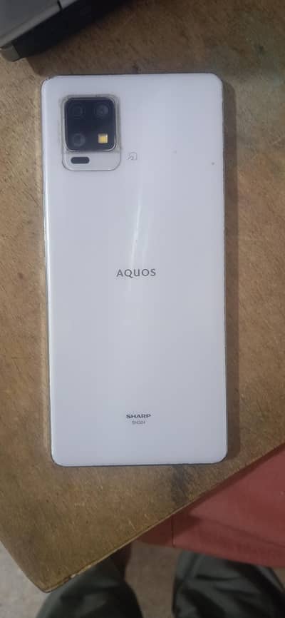 AQUOS ZERO 6 6/128