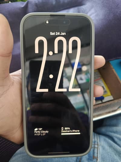 IPhone 16 Pro Max network locked