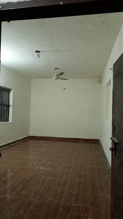 2 Bed Flat for Rent in Johar Town Near Euro Store for Family and Bachelor (Student + Job holder)