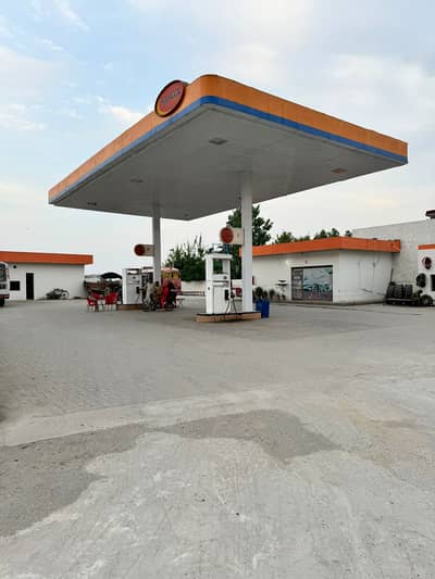 45 Marla Plot With Petrol Pump Setup Profitable Bussiness Running Setup For Sale in Shaikhupura to Gujranwala Road, Lahore