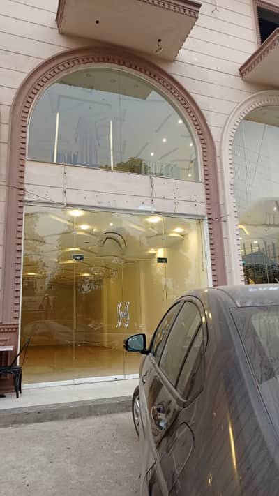 Shop for Rent in Johar Town Very Hot Location Best for Foods, Pharmacy, Saloon, Clinic , Grocery Store and Any Type of Work