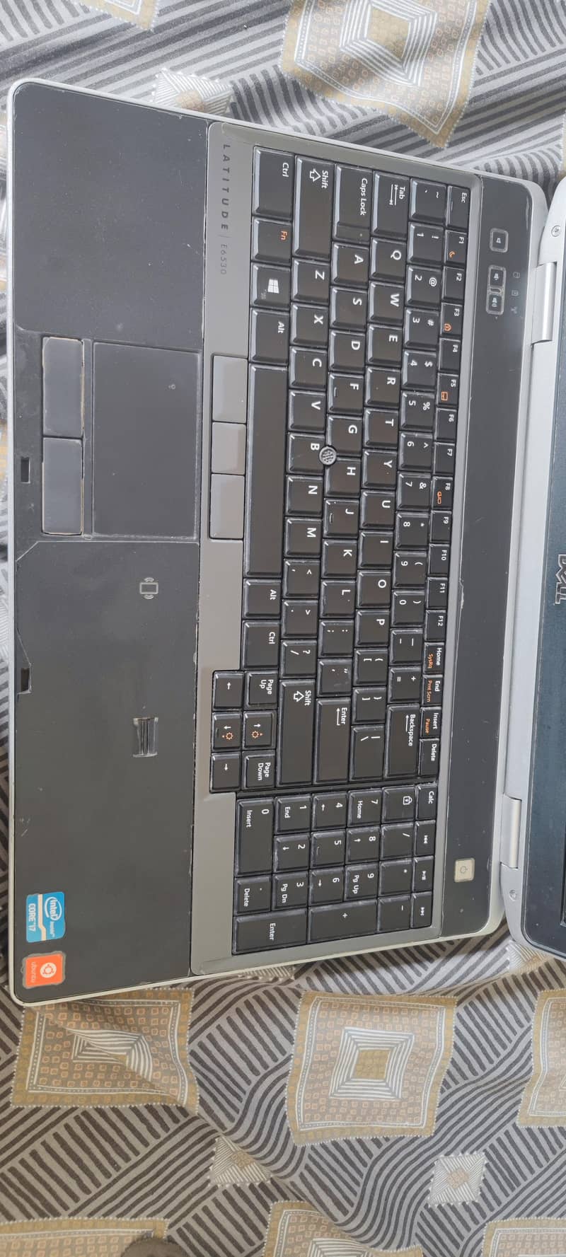 Dell Latitude E6530s 1