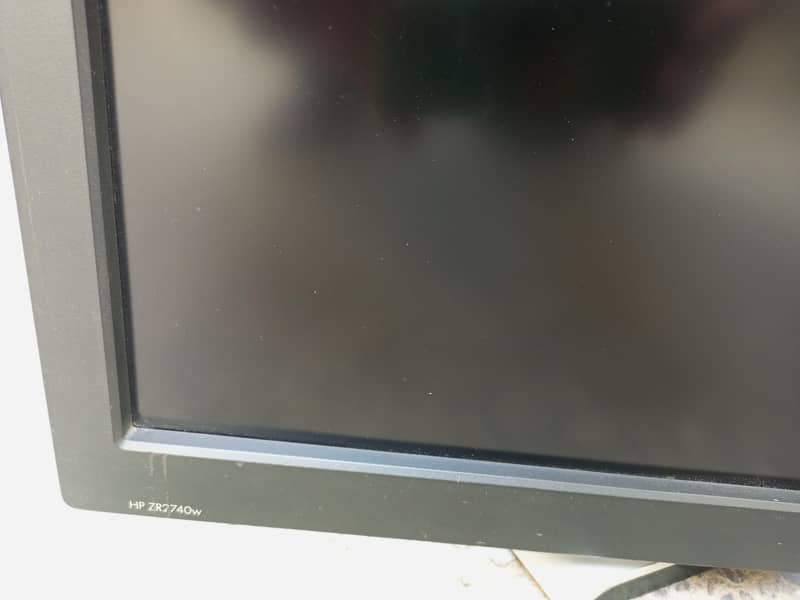 HP led 27" 2