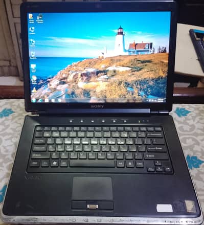 sony vaio laptop 2 GB 80 GB for sell