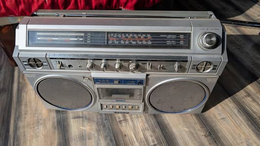 Sanyo M-X520 Stereo Cassette Tape Recorder