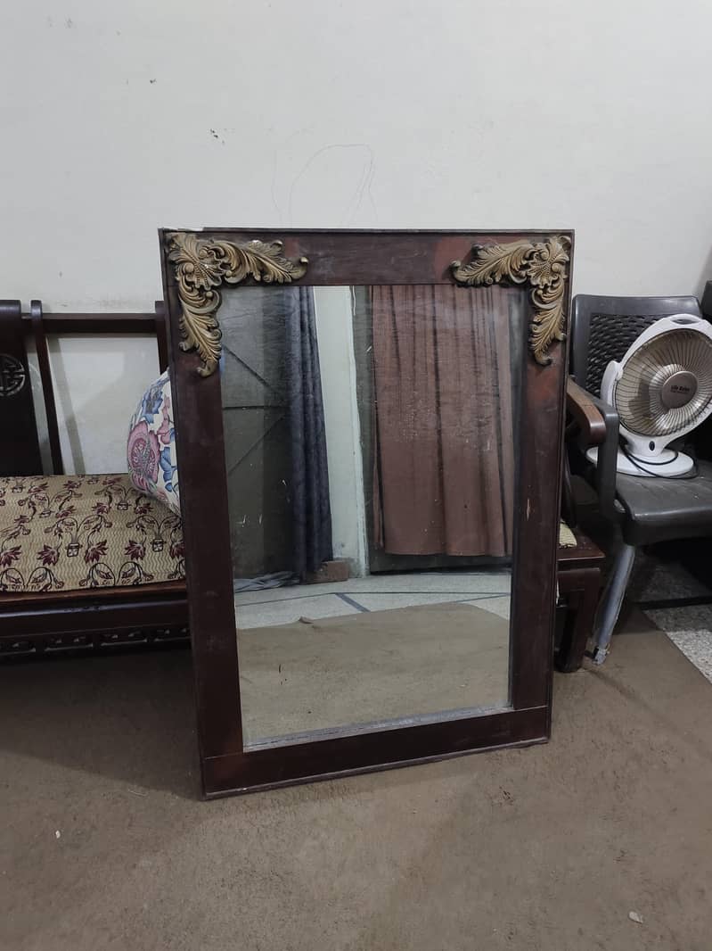 bed. two side table. . . . . . 2