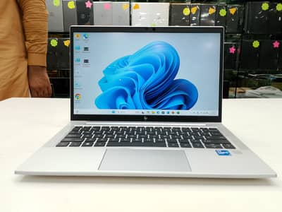 Hp elitebook 840 g8 i5 8th gen touch screen FHD laptop for sale