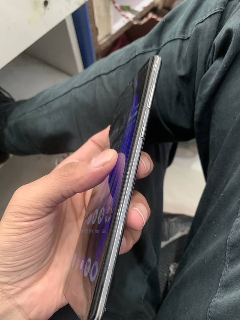 Aquos sharp zero2  8/256 6