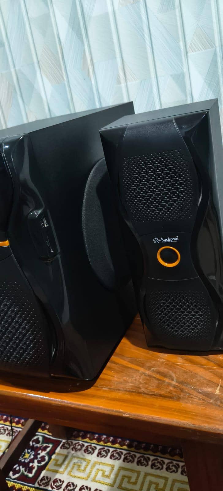 Audionic flex f600 4