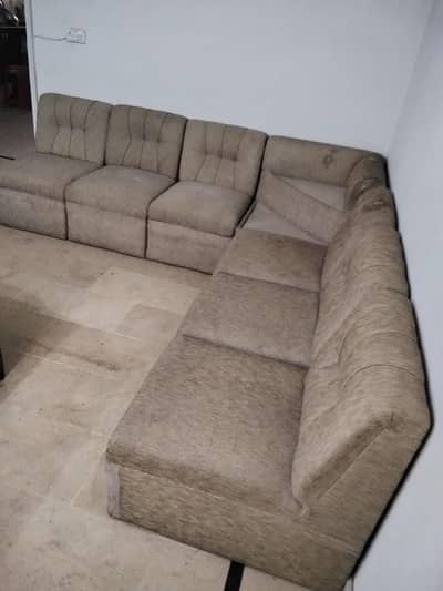 L shaped 6 sofa set with corners