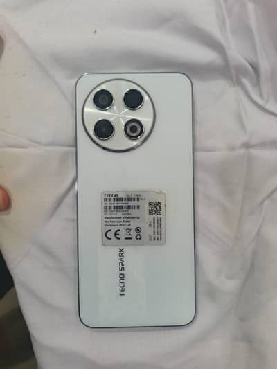 9/10 condition 8gb /128gb