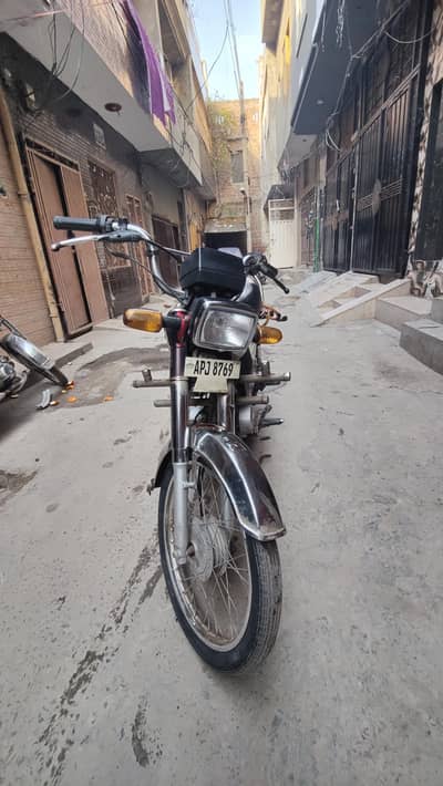 Hond 70 22/23 Model Urgent sale