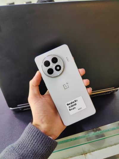 OnePlus ACE 5 / 13R RAM 12GB STORAGE 256GB | Condition 10/10