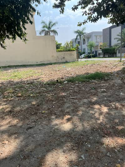 65 Marla Facing Park J Block DHA Phase 5 Road Level 3 Side Covered