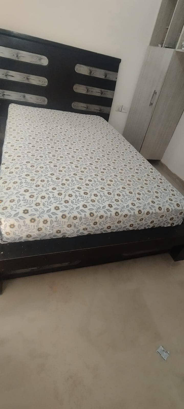 single Bed pair 4