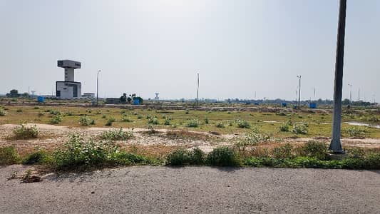 H Block Prism 2nd Street From Park Level Clear Area Direct Approach From Ring Road