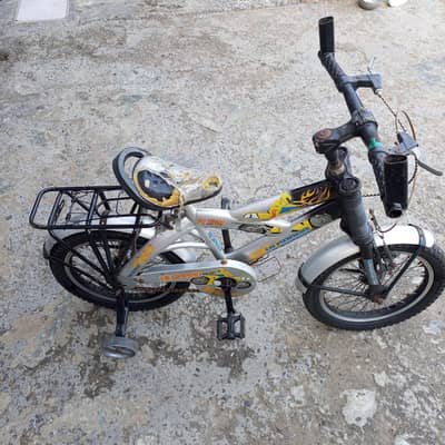kids cycle size 16 inches age 5to8 years whatsap 0333-7105528