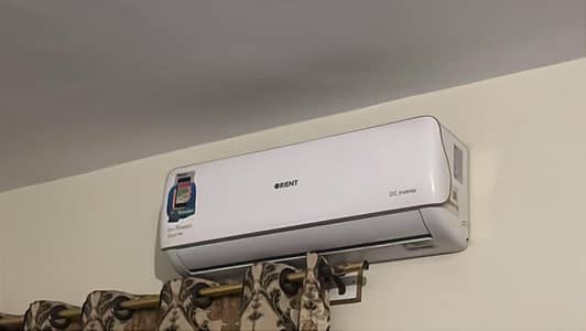 Orient ULTRON 1 Ton DC Inverter