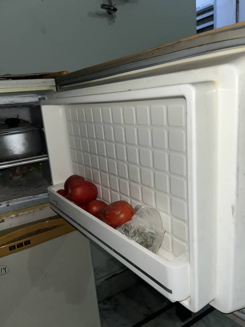 Refrigerator 3