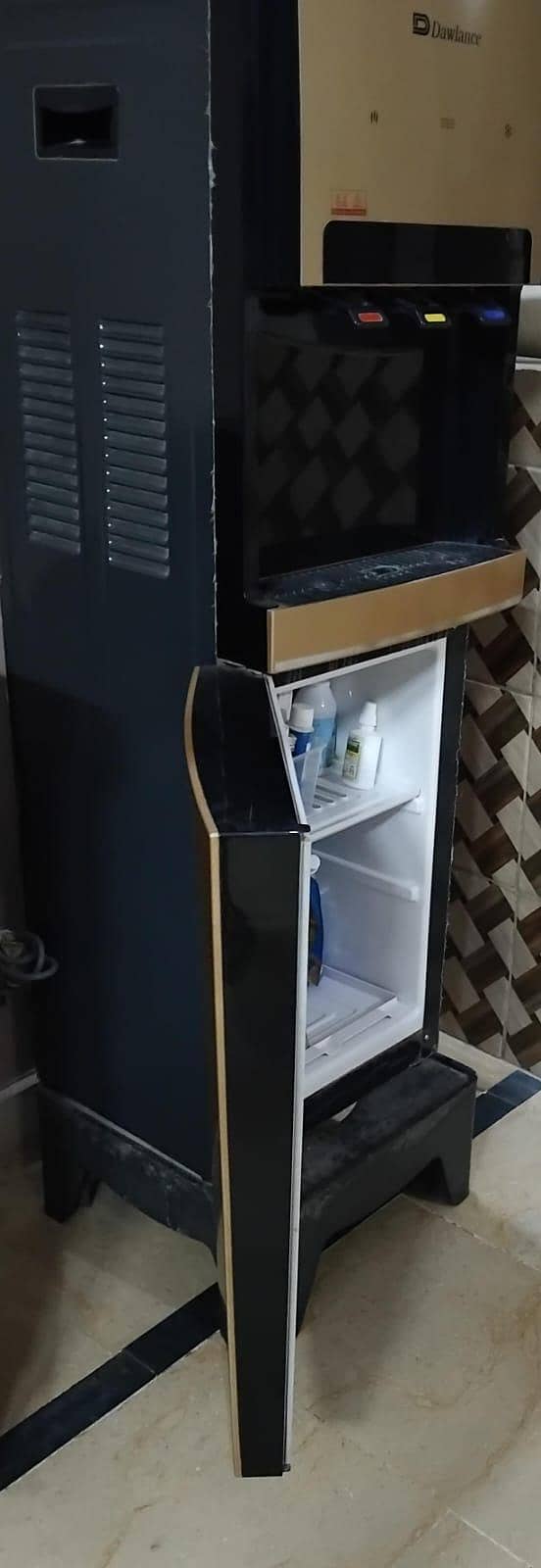 Dawlance Water Dispensor 4