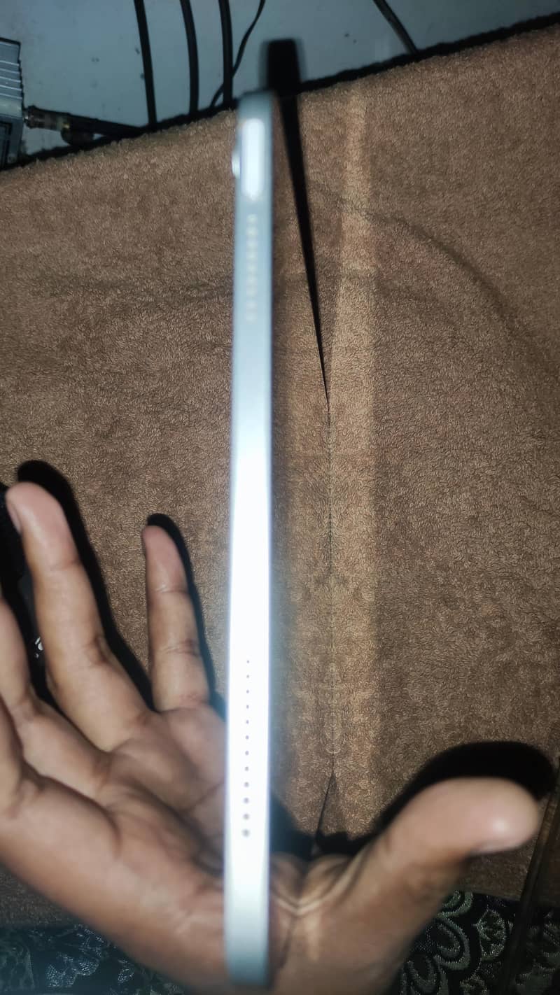 Ipad 11 A16 4