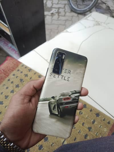 8/10 box no charger PTA