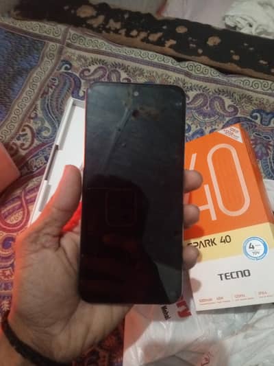 Tecno spark 40 6gb 128gb